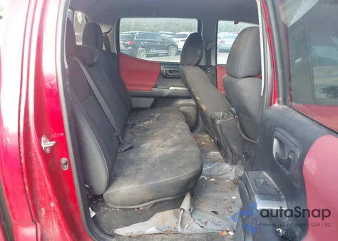 2019 Toyota Tacoma Sr5 V6 z USA, uszkodzony, nr VIN 3TMAZ5CN4KM106773